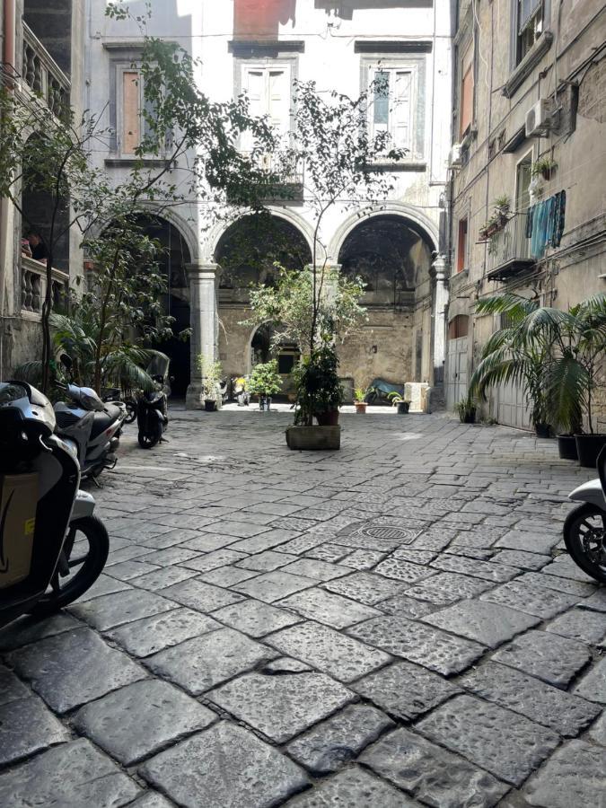 Mary'S Home Napoli Bagian luar foto
